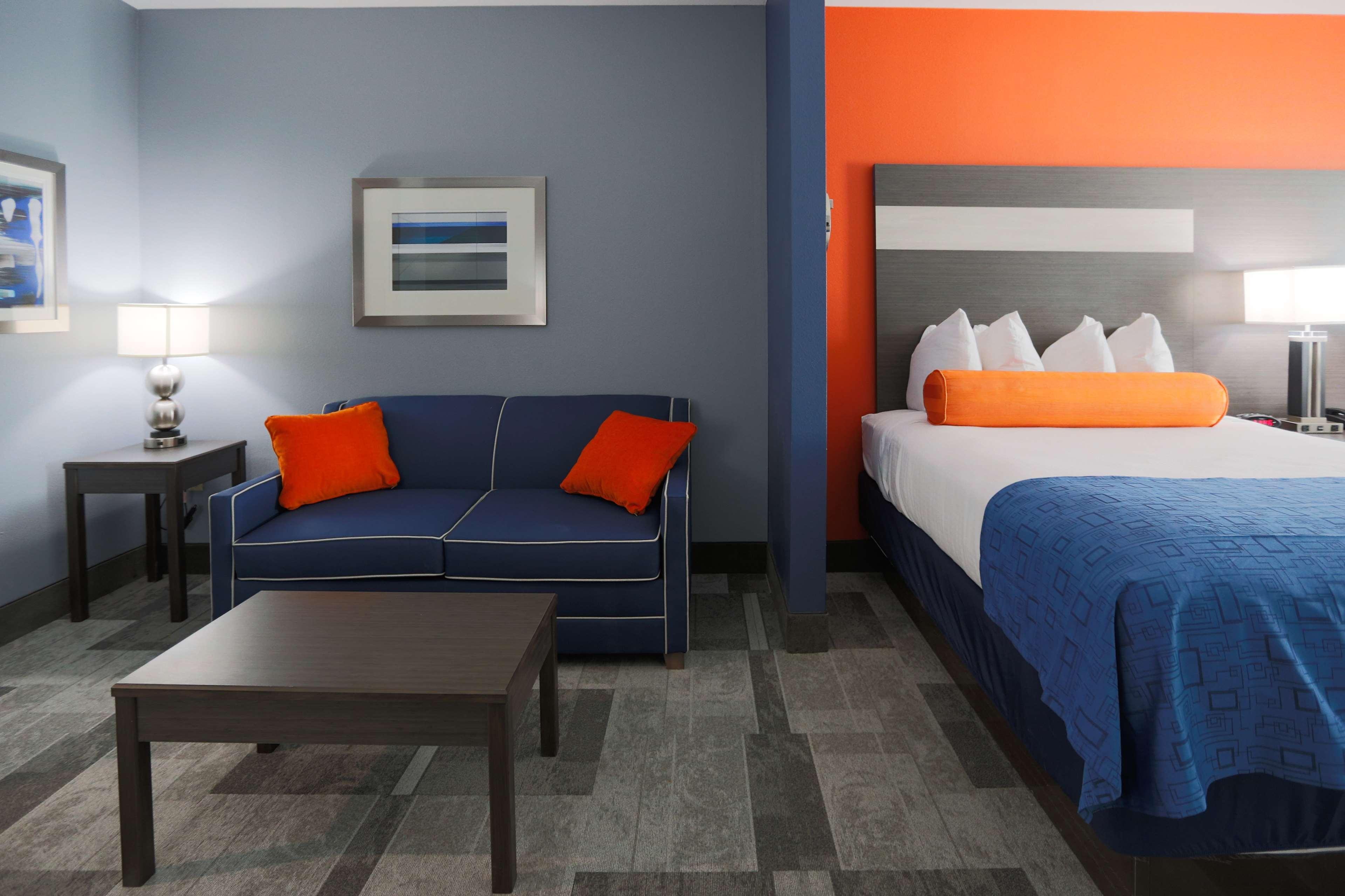 Best Western Plus Wewoka Inn & Suites Ngoại thất bức ảnh