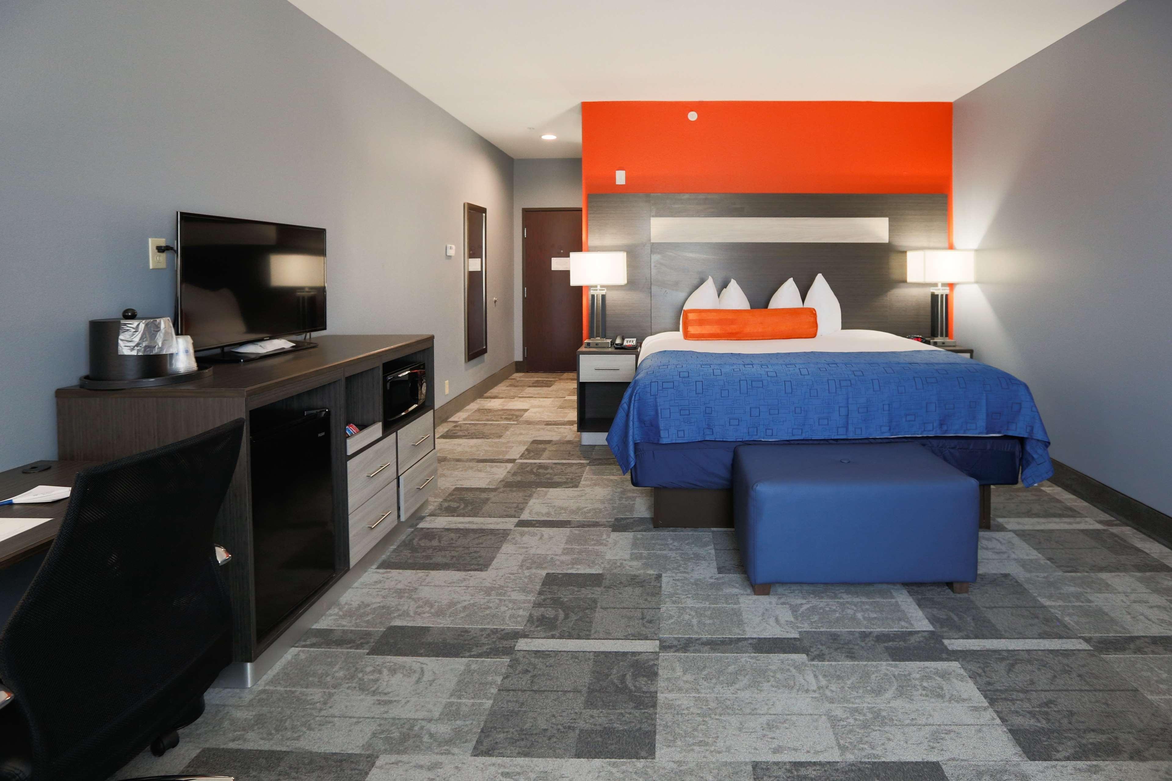 Best Western Plus Wewoka Inn & Suites Ngoại thất bức ảnh