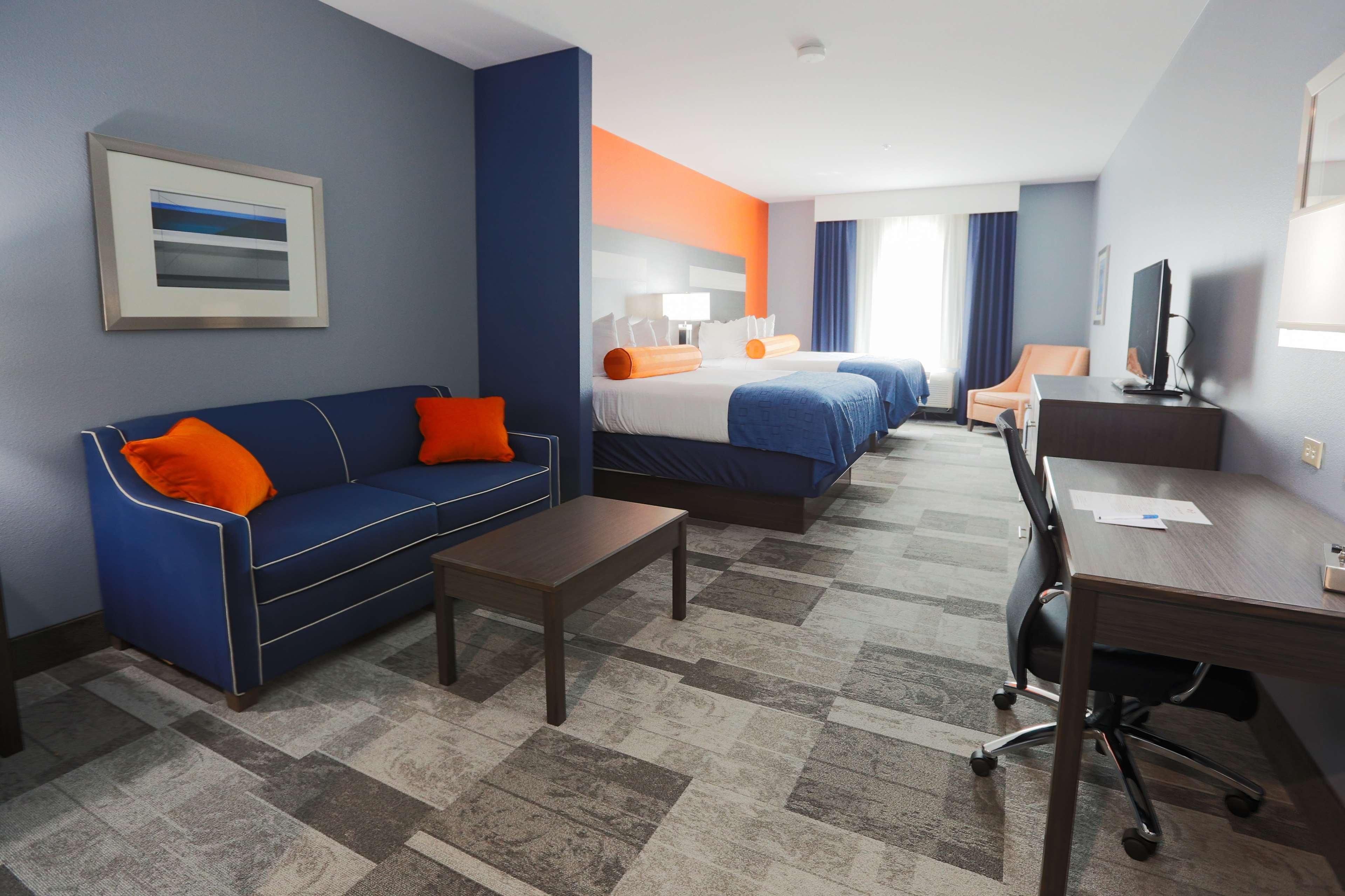 Best Western Plus Wewoka Inn & Suites Ngoại thất bức ảnh