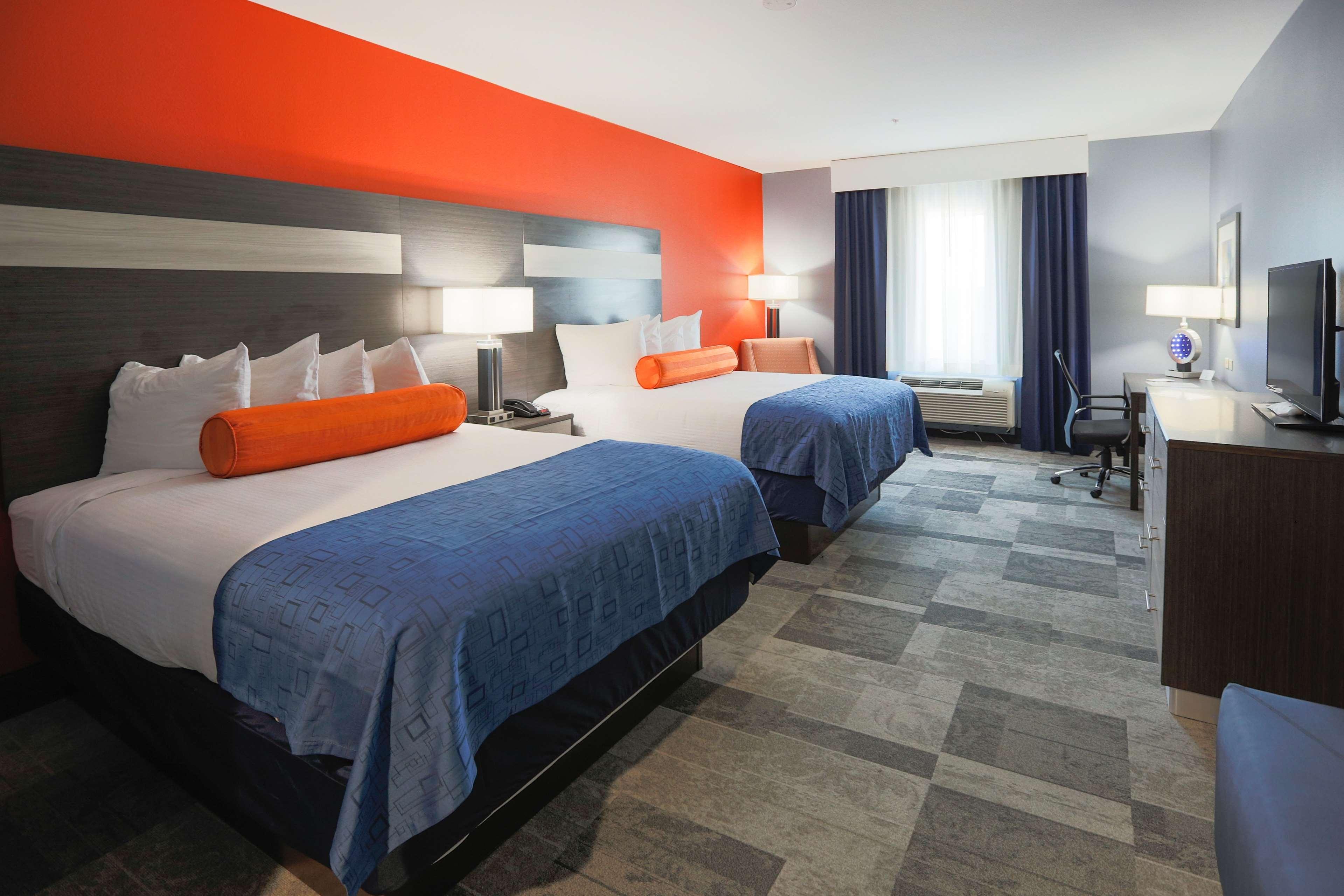 Best Western Plus Wewoka Inn & Suites Ngoại thất bức ảnh