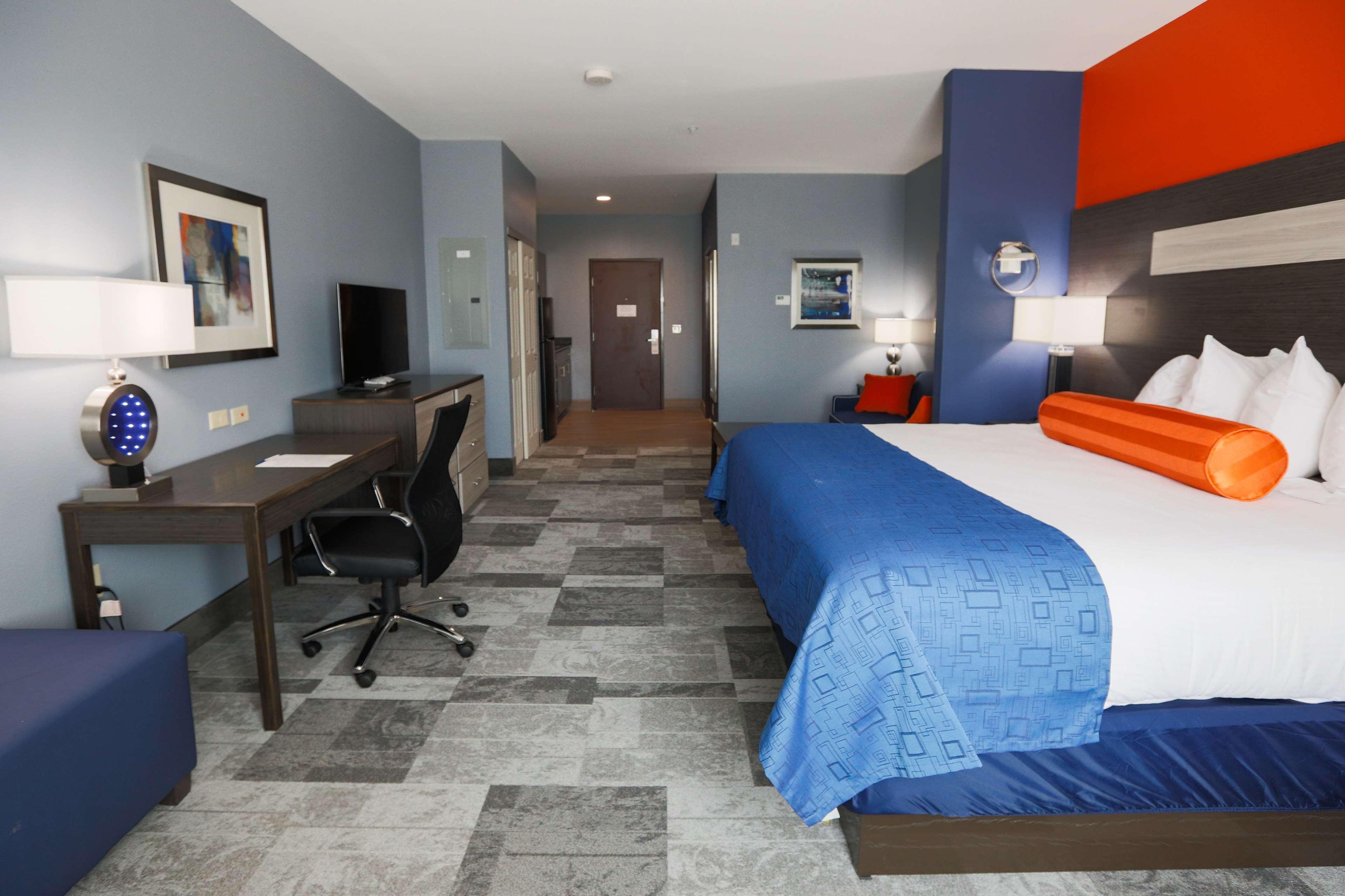 Best Western Plus Wewoka Inn & Suites Ngoại thất bức ảnh
