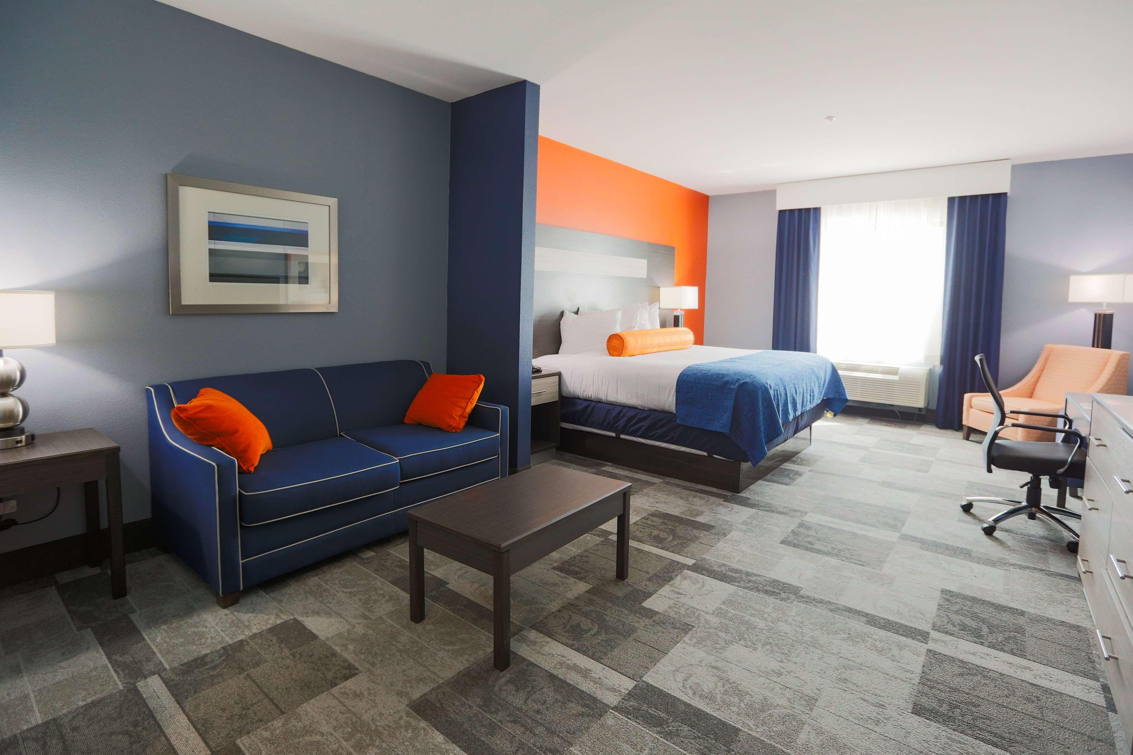 Best Western Plus Wewoka Inn & Suites Ngoại thất bức ảnh