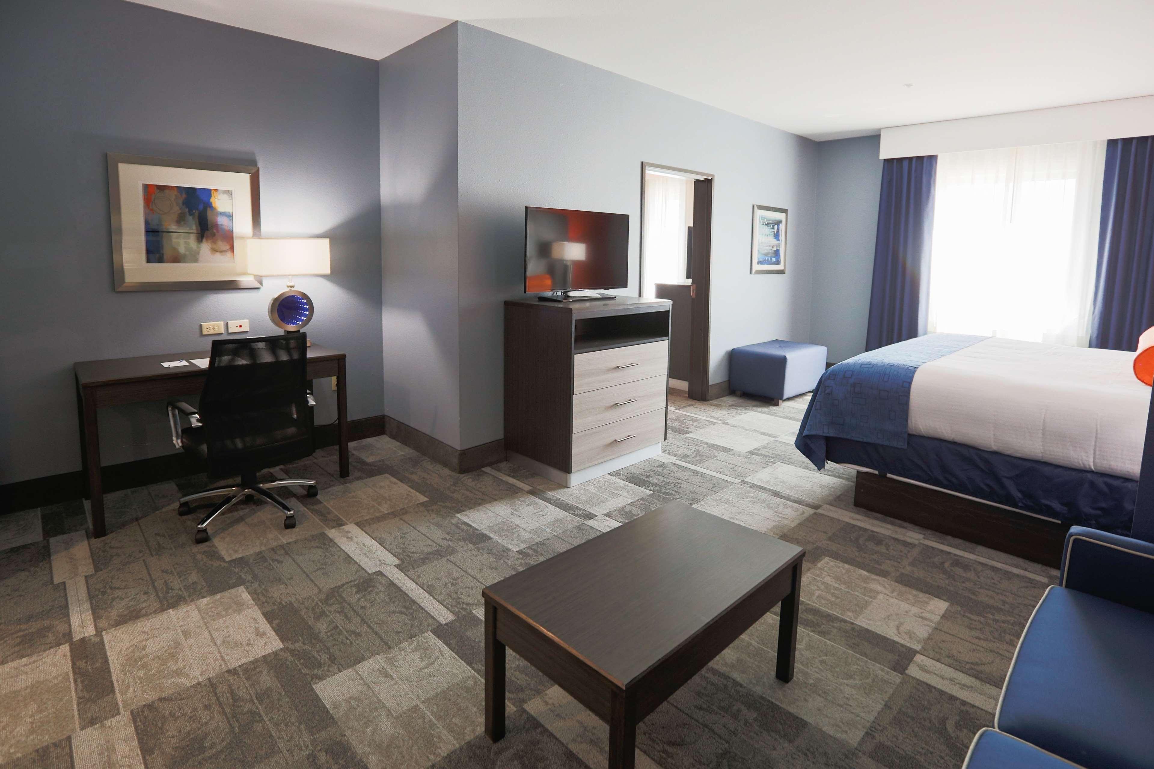 Best Western Plus Wewoka Inn & Suites Ngoại thất bức ảnh