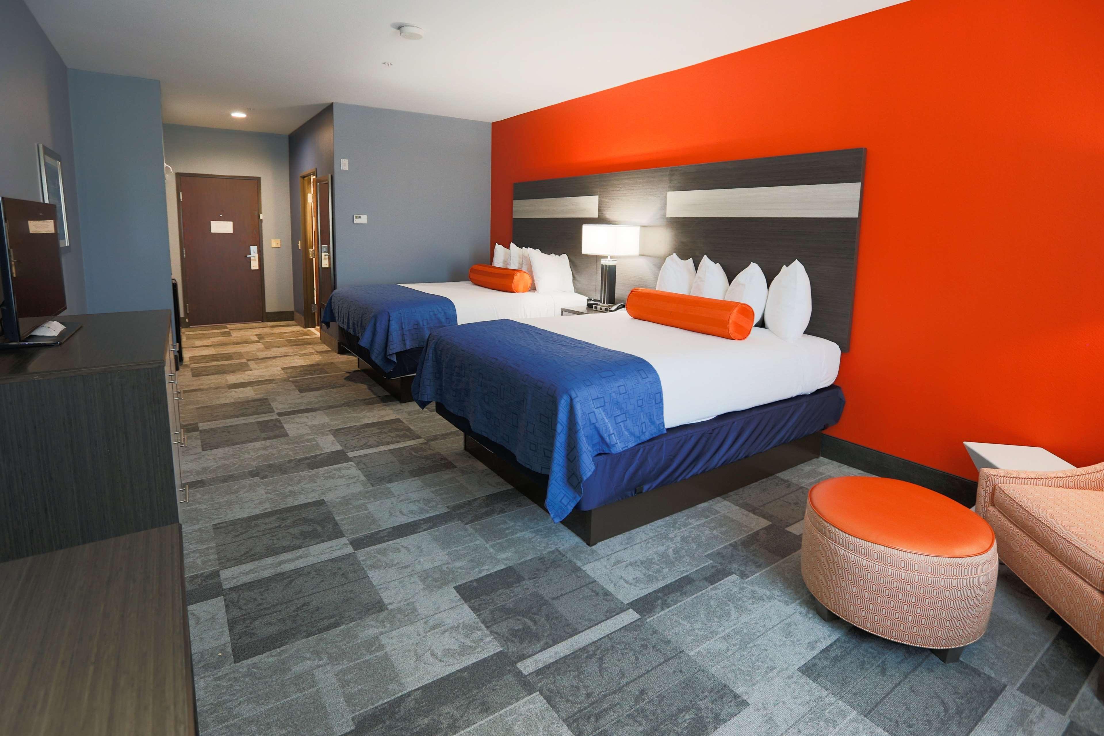Best Western Plus Wewoka Inn & Suites Ngoại thất bức ảnh