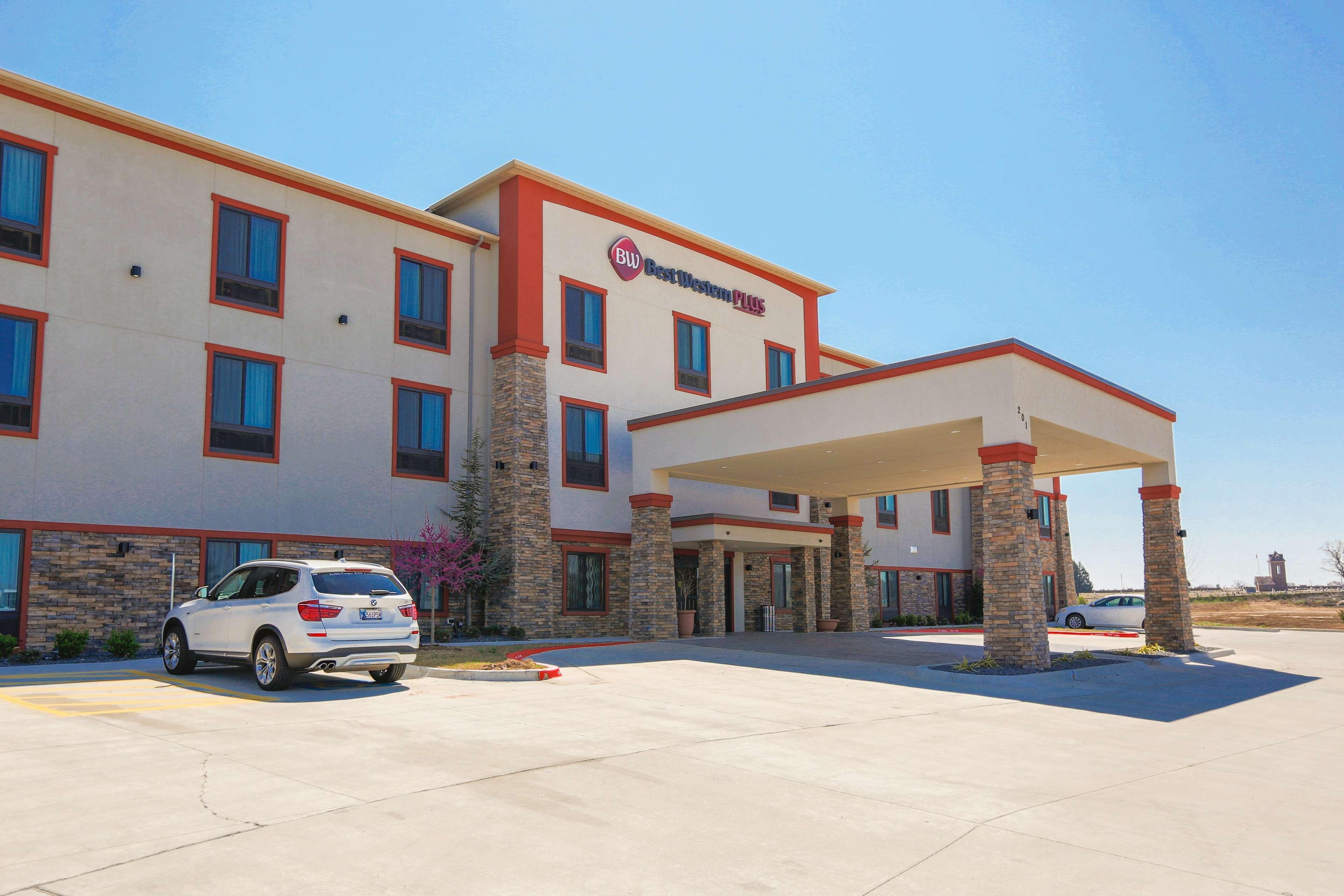 Best Western Plus Wewoka Inn & Suites Ngoại thất bức ảnh