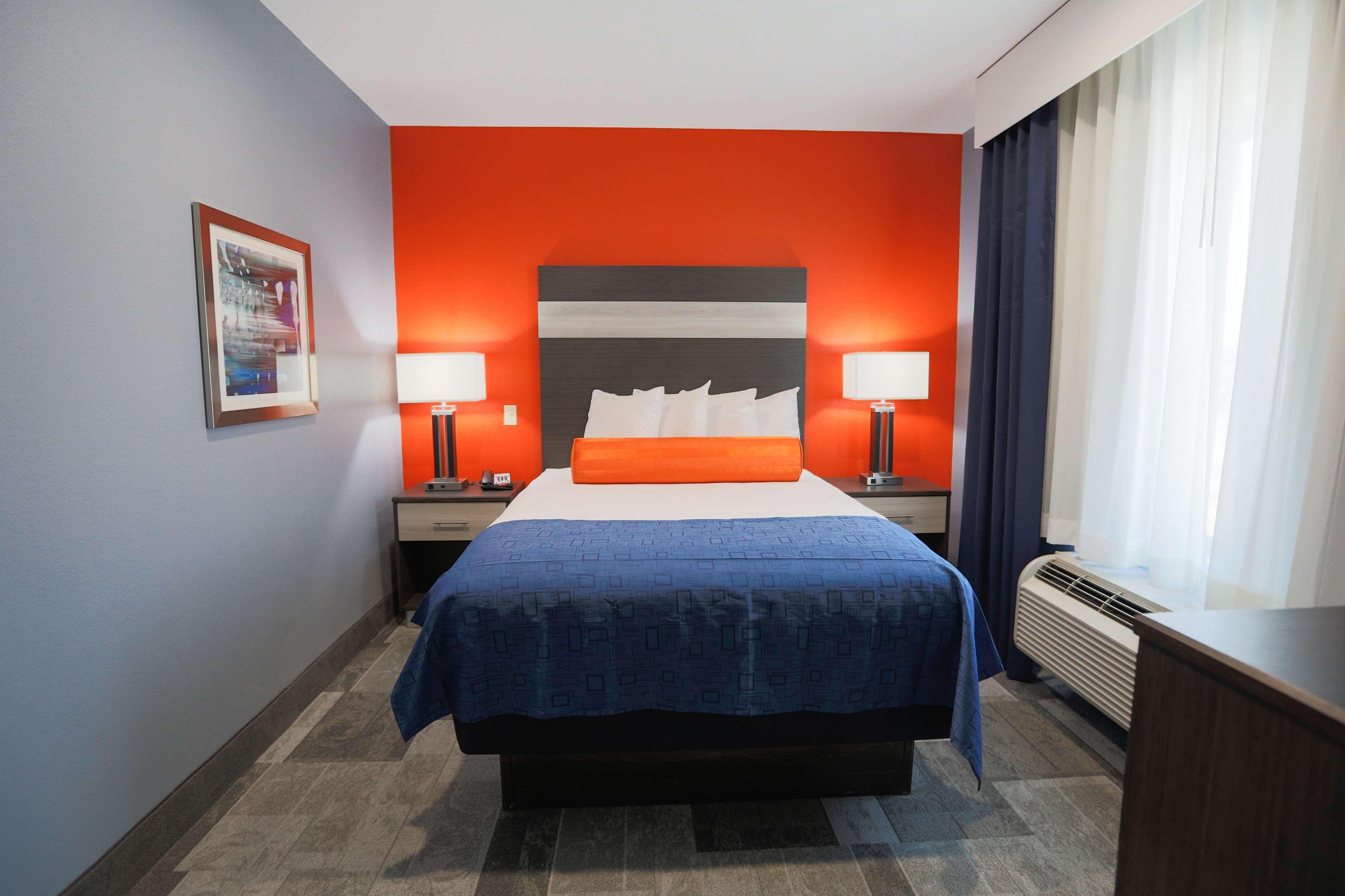 Best Western Plus Wewoka Inn & Suites Ngoại thất bức ảnh